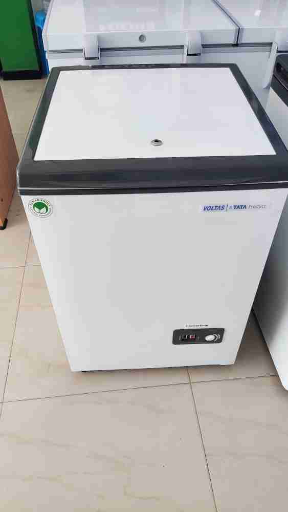 Voltas small shop deep freezer