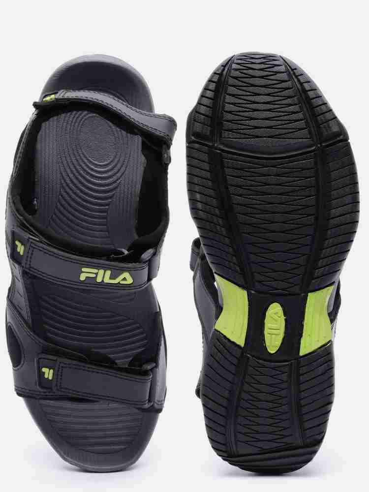 Black fila outlet sandals