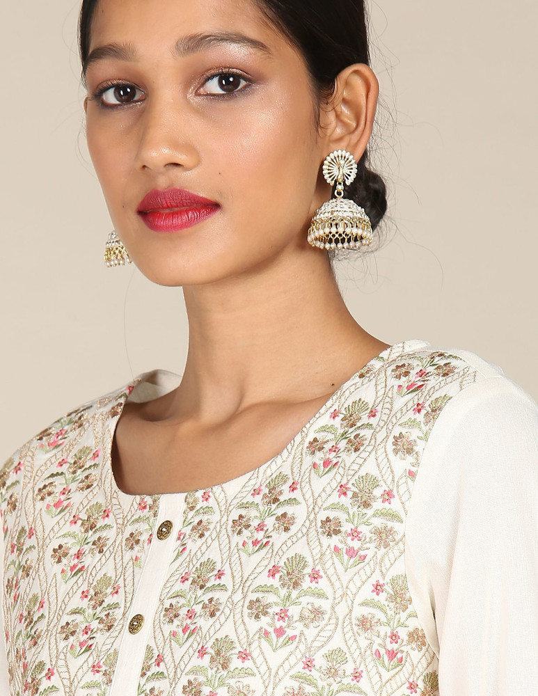Anahi kurtis deals
