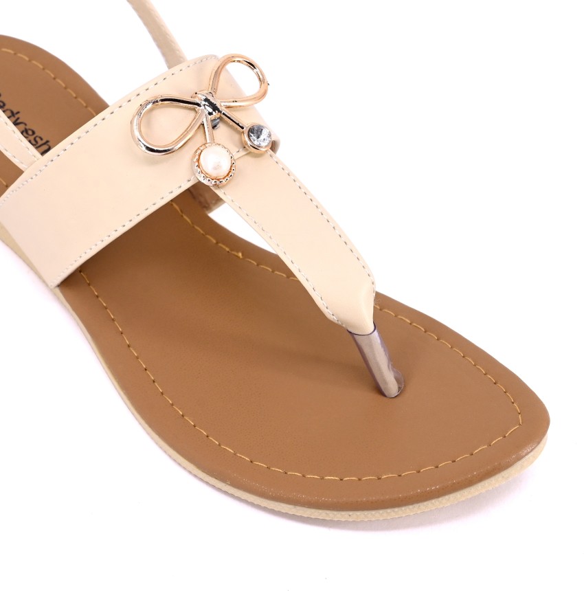 flipkart flat chappals