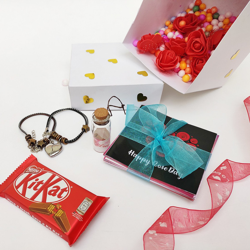 Chandrans Creation Valentine Surprise Love Cards for Girlfriend or