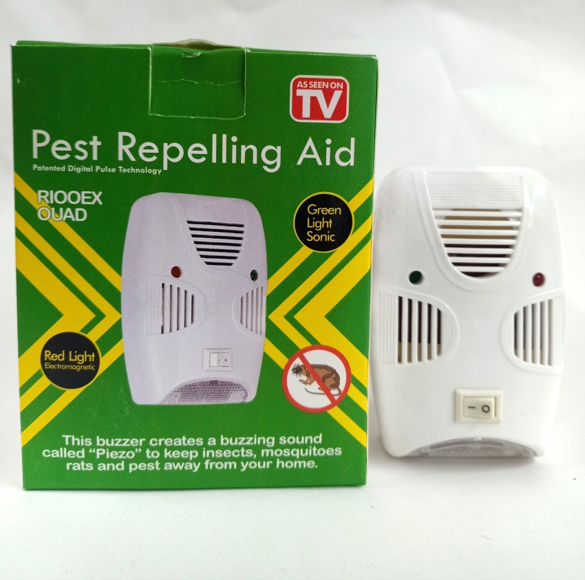 Pest store repelling aid