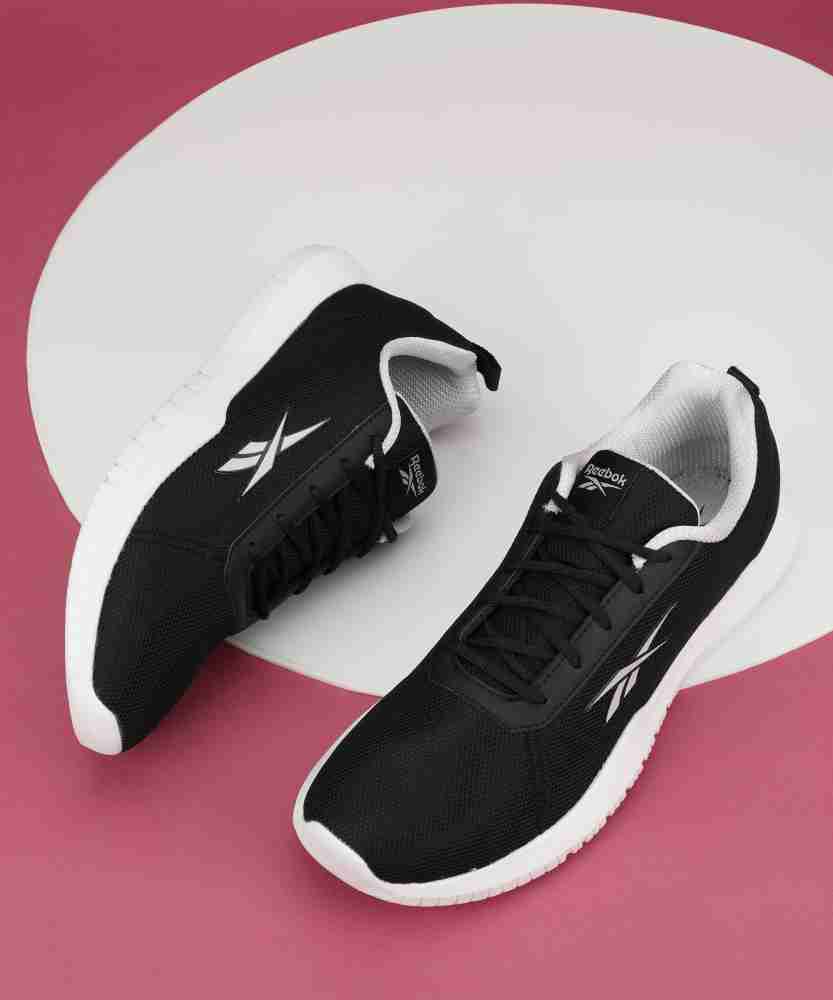 Reebok shoes sale in 1000 rupees