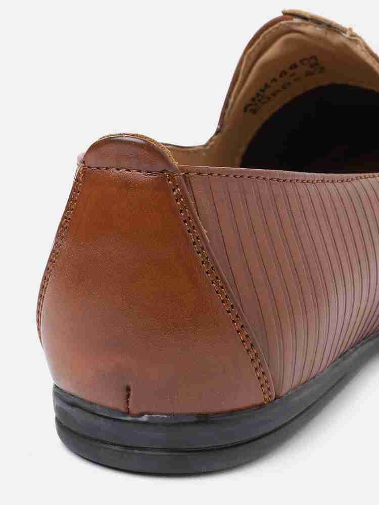 ANOUK Anouk Men Brown Striped Textured Handcrafted Mojaris Mojaris