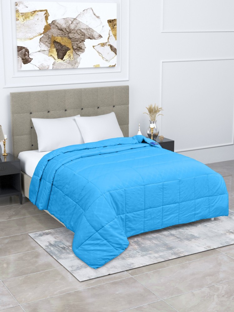 Bombay Dyeing Solid Double Quilt for Heavy Winter Buy Bombay