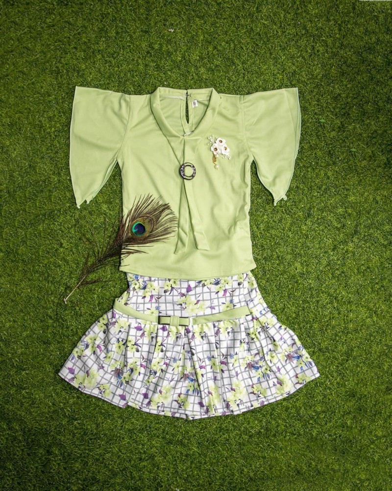 Short skirt hotsell and top flipkart