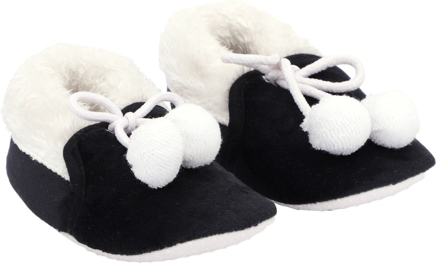 Kids pom best sale pom slippers