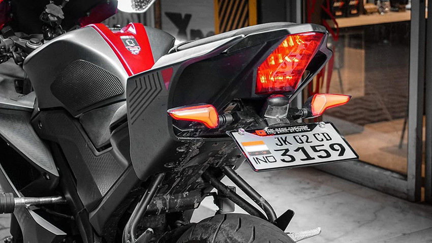 R15 v3 shop tail panel price