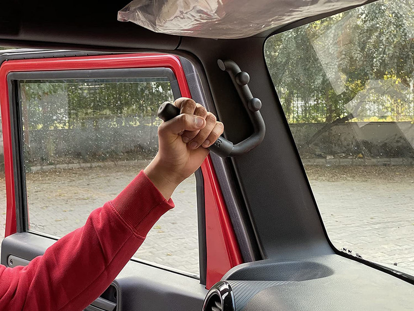 Car discount handle grip