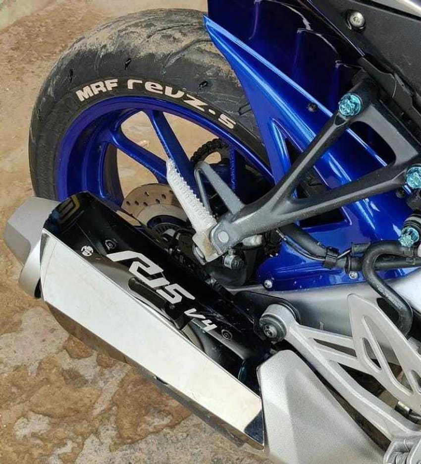 R15 silencer on sale cover
