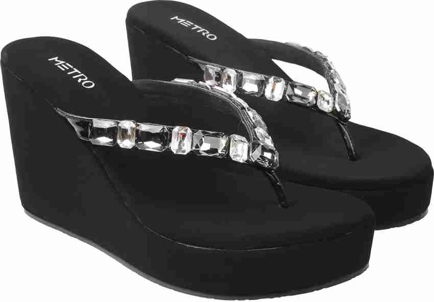 METRO Women Black Wedges