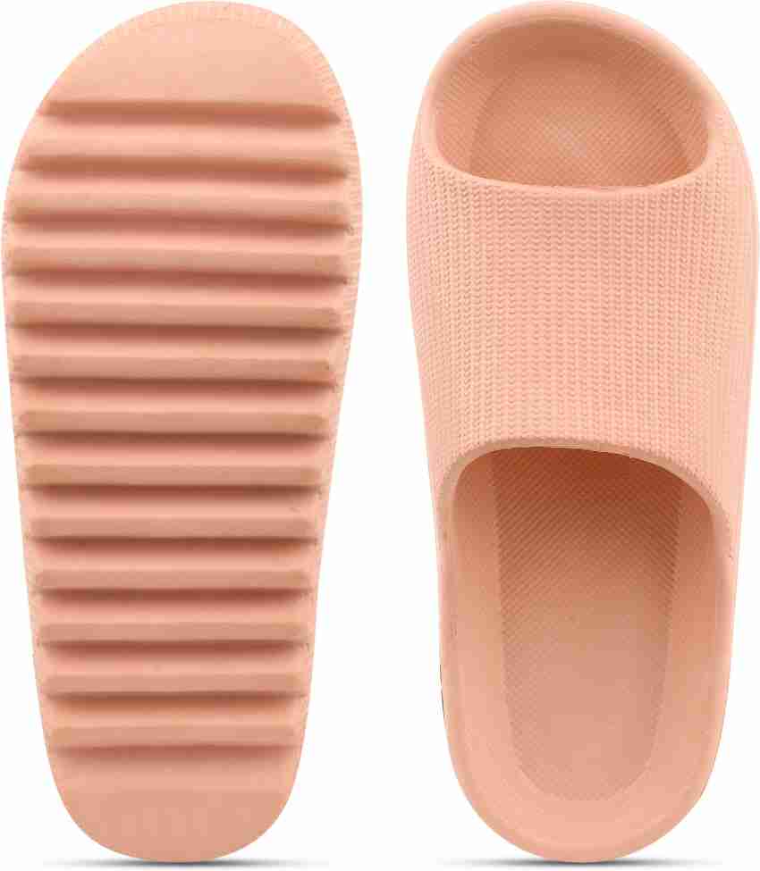 Yeezy discount soft slippers