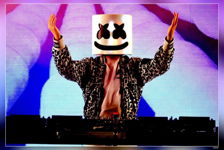 Marshmello Christopher Comstock An American Electronic Music Producer And Dj Matte Finish Poster Paper Print - Personalities posters in India - Buy art, film, design, movie, music, nature and educational paintings/wallpapers at