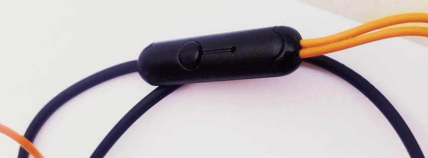 Bluetooth earphones clearance under 200 rupees