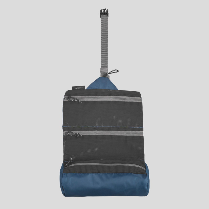 Toiletry best sale bag decathlon