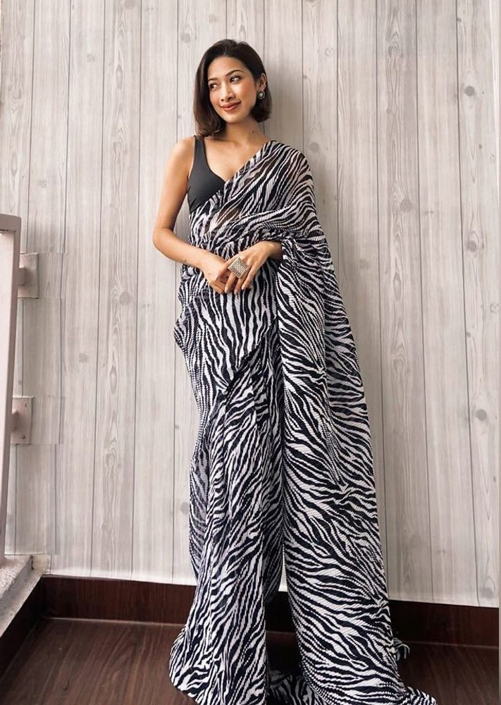 Deepika padukone saree online on sale flipkart