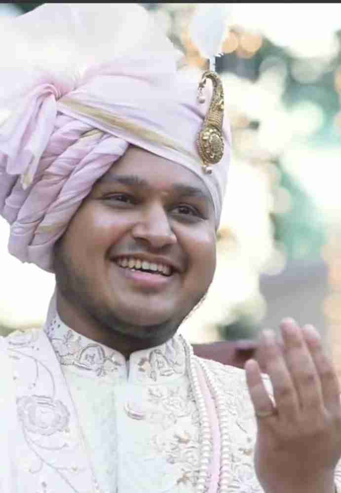 Groom top pagri brooch