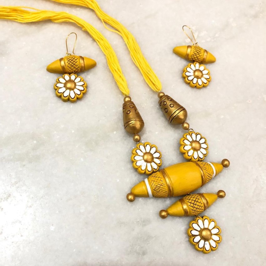 Yellow fashion jewelry on sale set