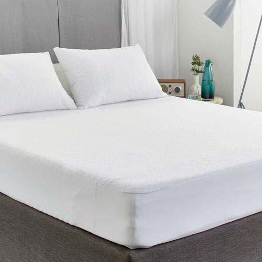 Oyo baby waterproof mattress discount protector