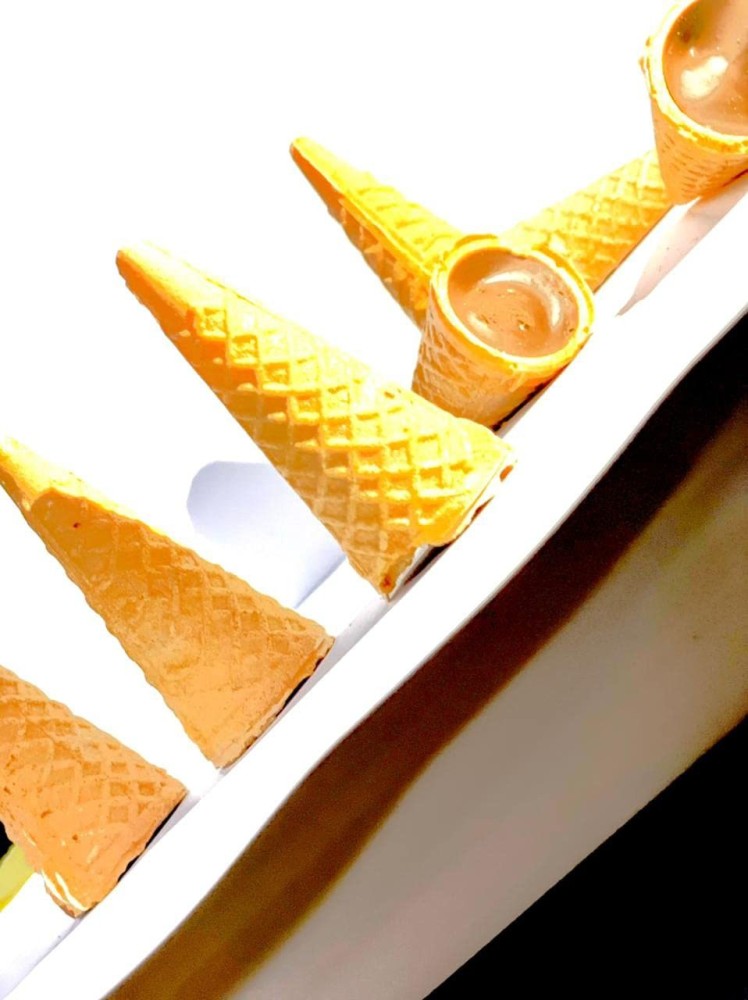 Organic Nature Mini Waffle cone, 50 Pieces Mini chocolate cone, Conio waffle  cone snacks Ice Cream Waffle Cones, Mini Waffle Chocolate, cones for ice  cream Box Pack 