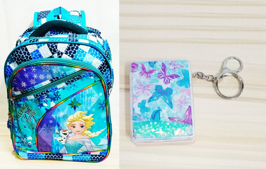 Magic of Gifts Premium Quality 3D Girls School Bag with Glitter Mirror Keychain Pendant 18 L Backpack Blue Price in India Flipkart