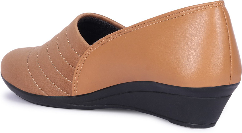 Beige color formal shoes hot sale