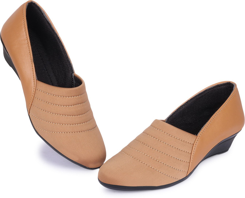Ladies formal hotsell shoes flipkart
