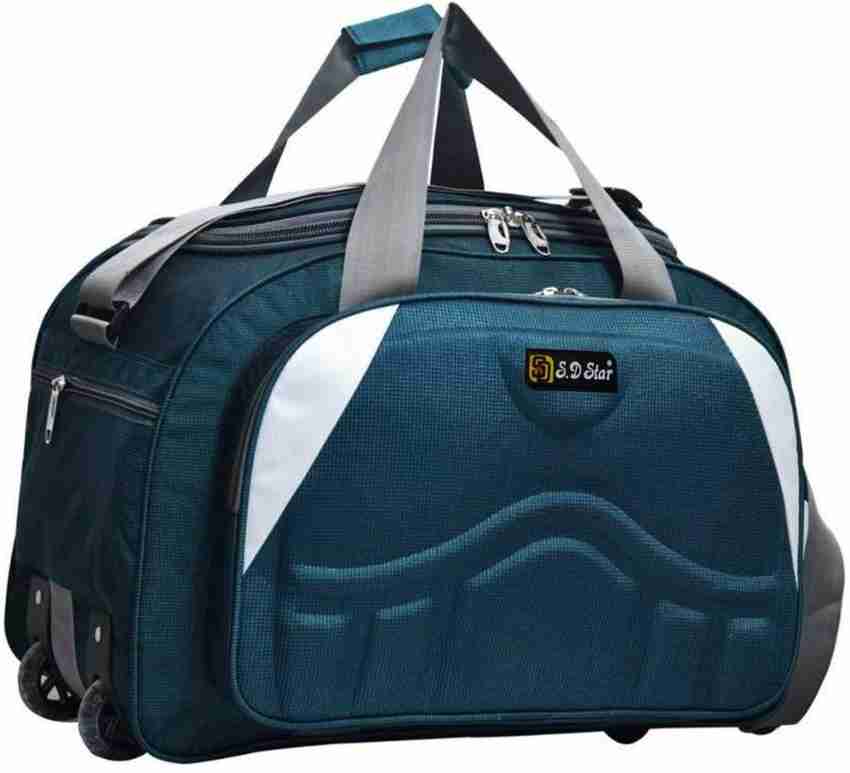 Heavy duty travel bag with wheels clearance