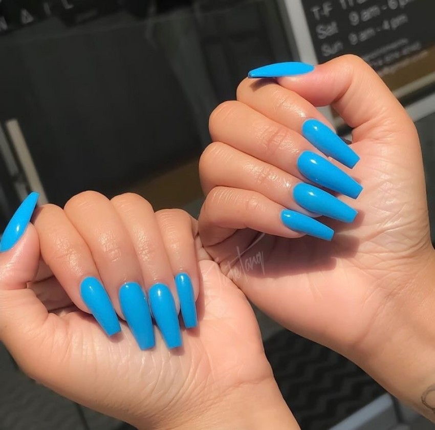 10 Blue Nail Art Designs You Must Try in 2024