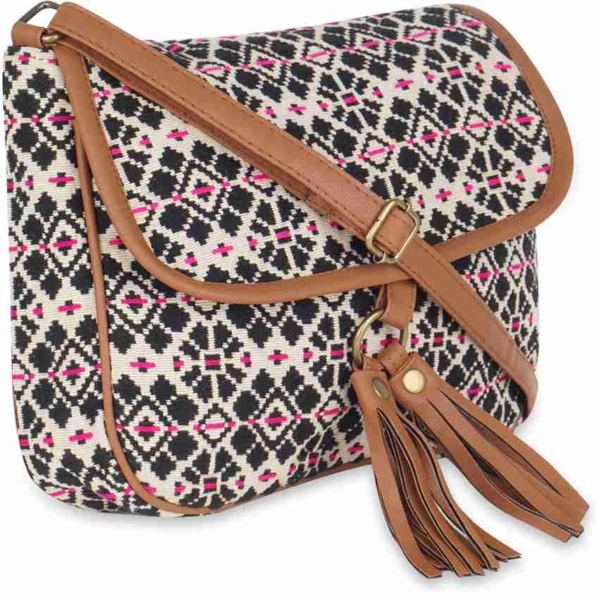 Kanvas katha sling hot sale bags flipkart