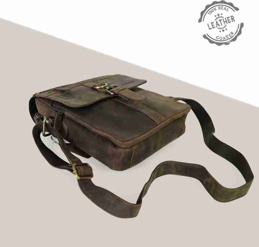 Flipkart Goatter Men s Hunter Leather 11 Inch Multi Pocket Messenger Bag GTHT 12 Brown Messenger Bag Messenger Bag