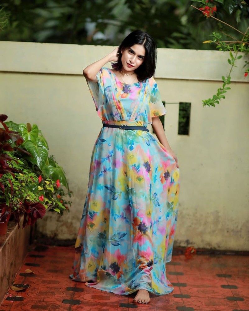 Multi color Dresses Styles, Prices - Trendyol
