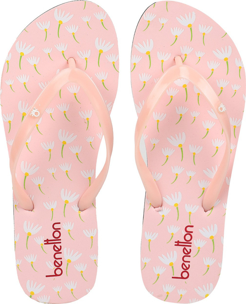 United colors of benetton cheap men's hawaii house slippers