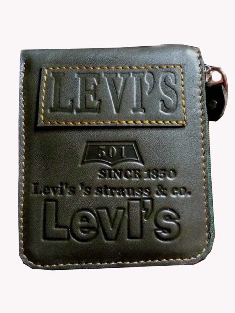 Levis best sale chain wallet