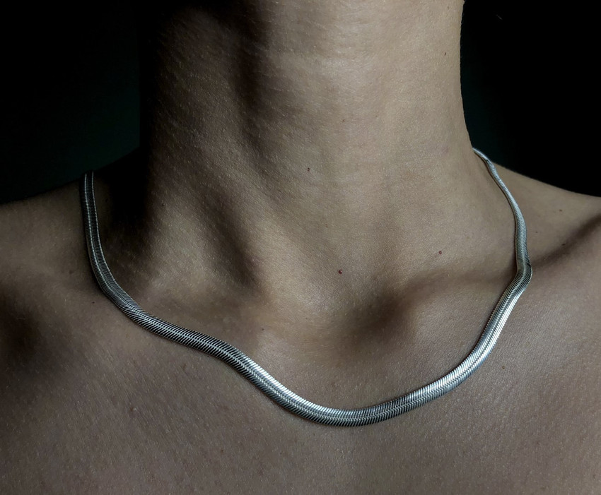 Mens flat sales snake chain