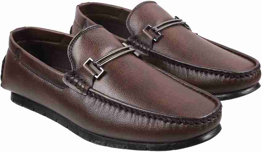 MOCHI Loafers For Men - Buy MOCHI Loafers For Men Online at Best Price -  Shop Online for Footwears in India