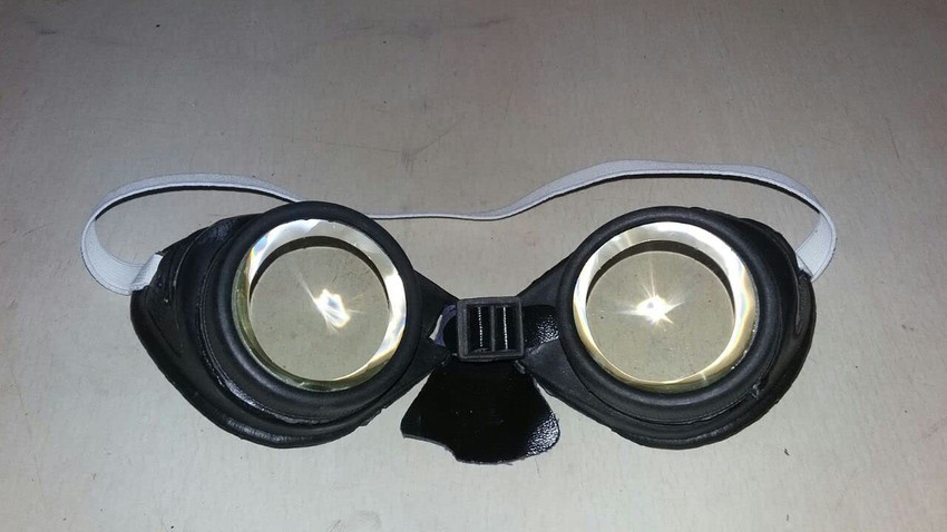 Skybound Lead Goggles for X Ray Radiation Protection Lead Equivalency 0.50 mm X Ray Viewer Price in India Buy Skybound Lead Goggles for X Ray Radiation Protection Lead Equivalency 0.50 mm X Ray