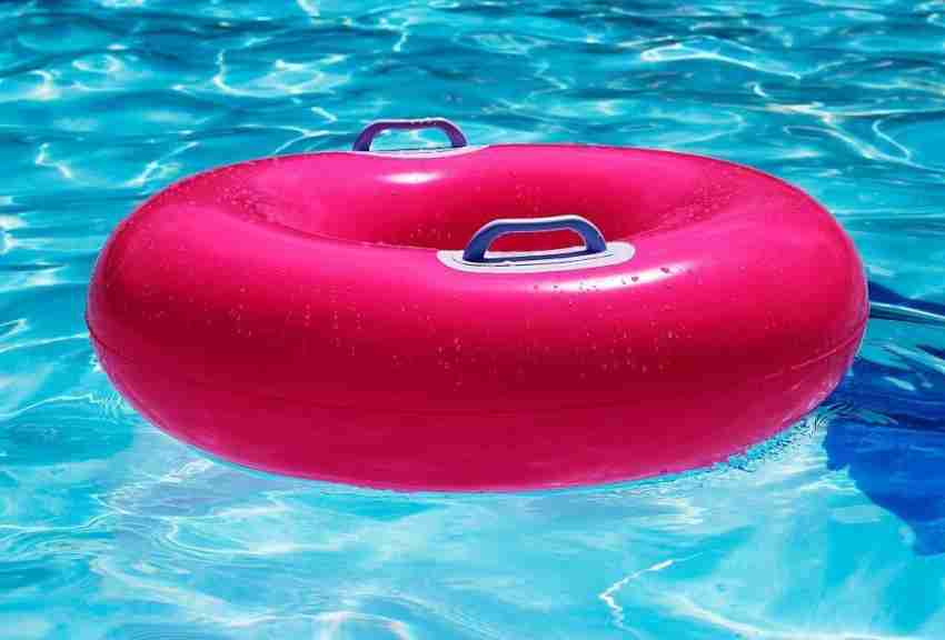 Inflatable swim clearance ring adults