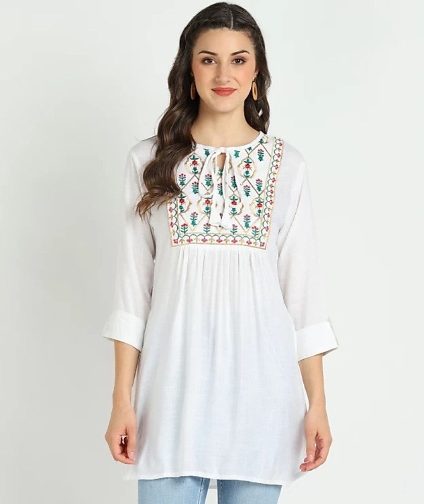 Bell sleeves store kurti flipkart