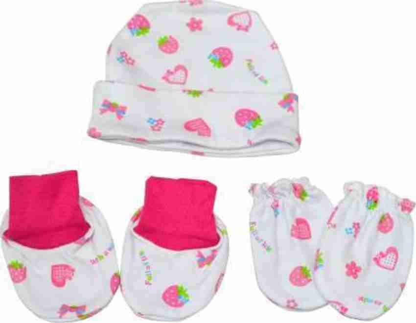 MOM DREAMS First Trend Baby Mittens Bootie Cap Combo Set For 0 6