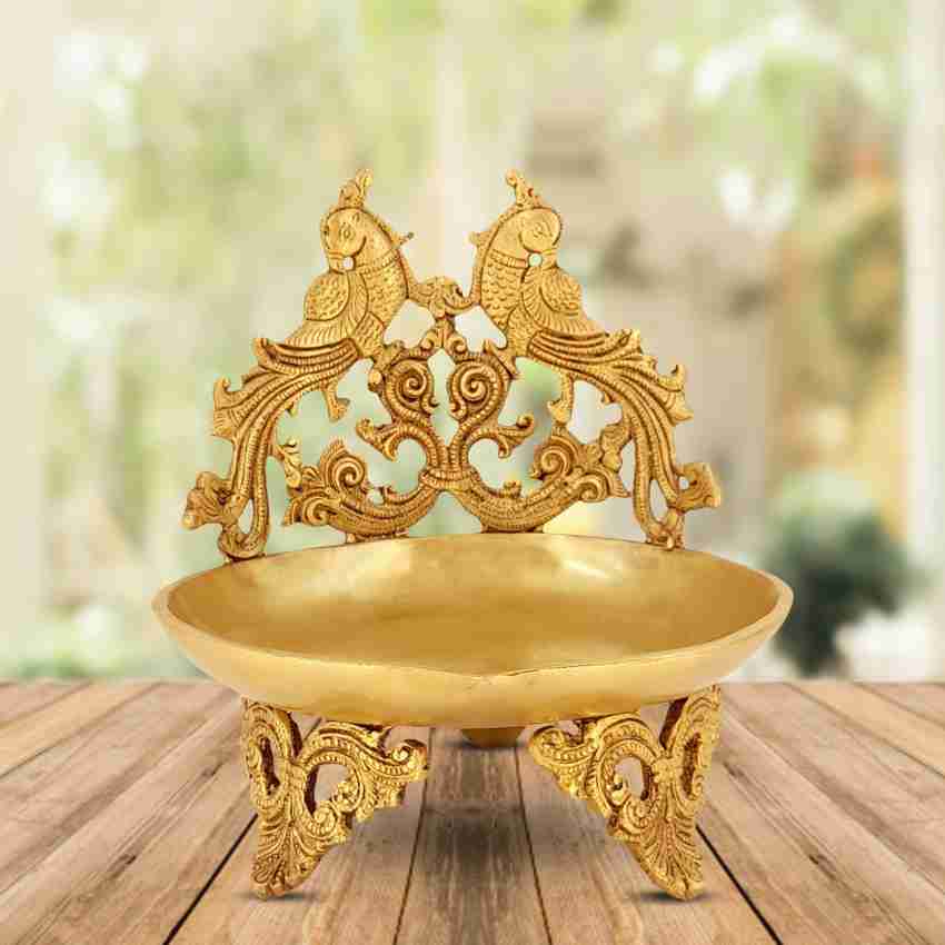 Kartique Brass Large Size Oil Lamp Diya Deepam for Home Temple Aarti Deepak  Pooja Camphor Brass Table Diya Price in India - Buy Kartique Brass Large Size  Oil Lamp Diya Deepam for