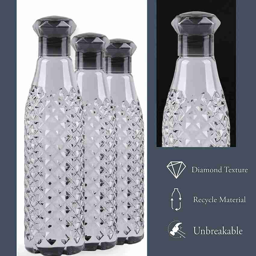 https://rukminim2.flixcart.com/image/850/1000/l09w8sw0/shopsy-bottle/7/d/p/1000-crystal-clear-water-bottle-set-of-3-1-liter-3-whiteibis-original-imagc3hjhagebajf.jpeg?q=20