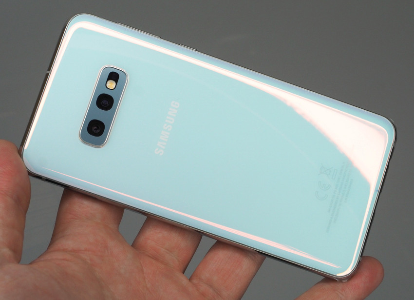 SMART Samsung Galaxy S10e ( With Camera Ring Glass Lens ) Back  