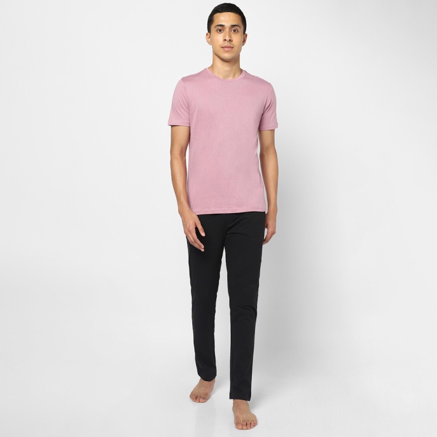 Ajile By Pantaloons Solid Men Round Neck Pink T-Shirt - Buy Ajile