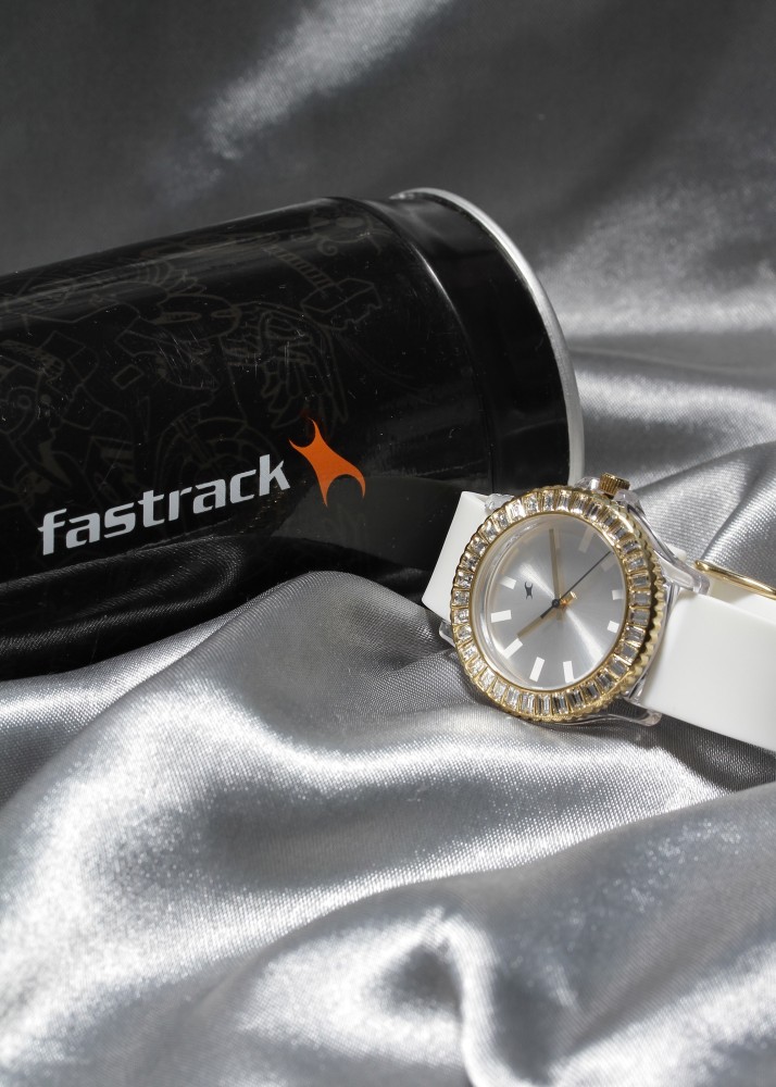 Fastrack NP9827PP01 HIP HOP Analog Watch For Women Buy Fastrack NP9827PP01 HIP HOP Analog Watch For Women NP9827PP01 Online at Best Prices in India Flipkart