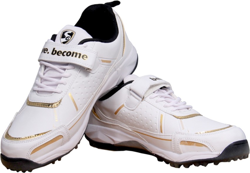 Sg century clearance cricket shoes