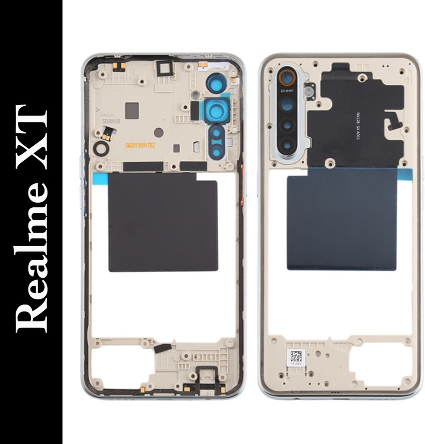 realme middle camera