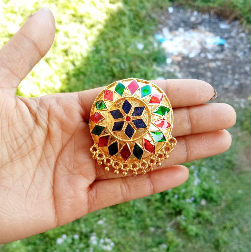 Gold hot sale brooch design