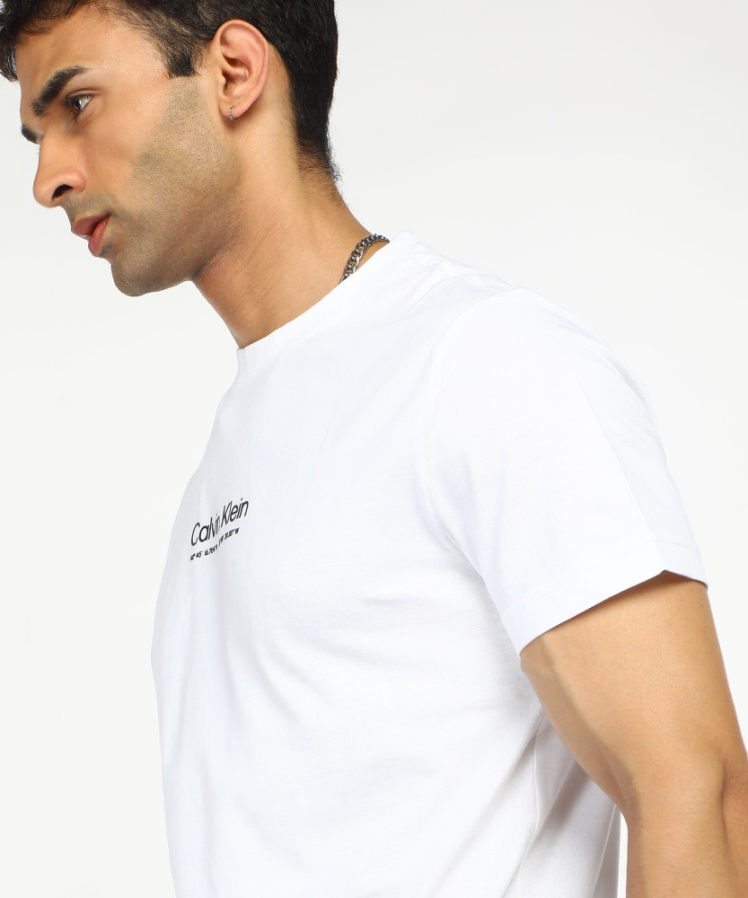 Calvin Klein Jeans Solid Men Round Neck White T-Shirt