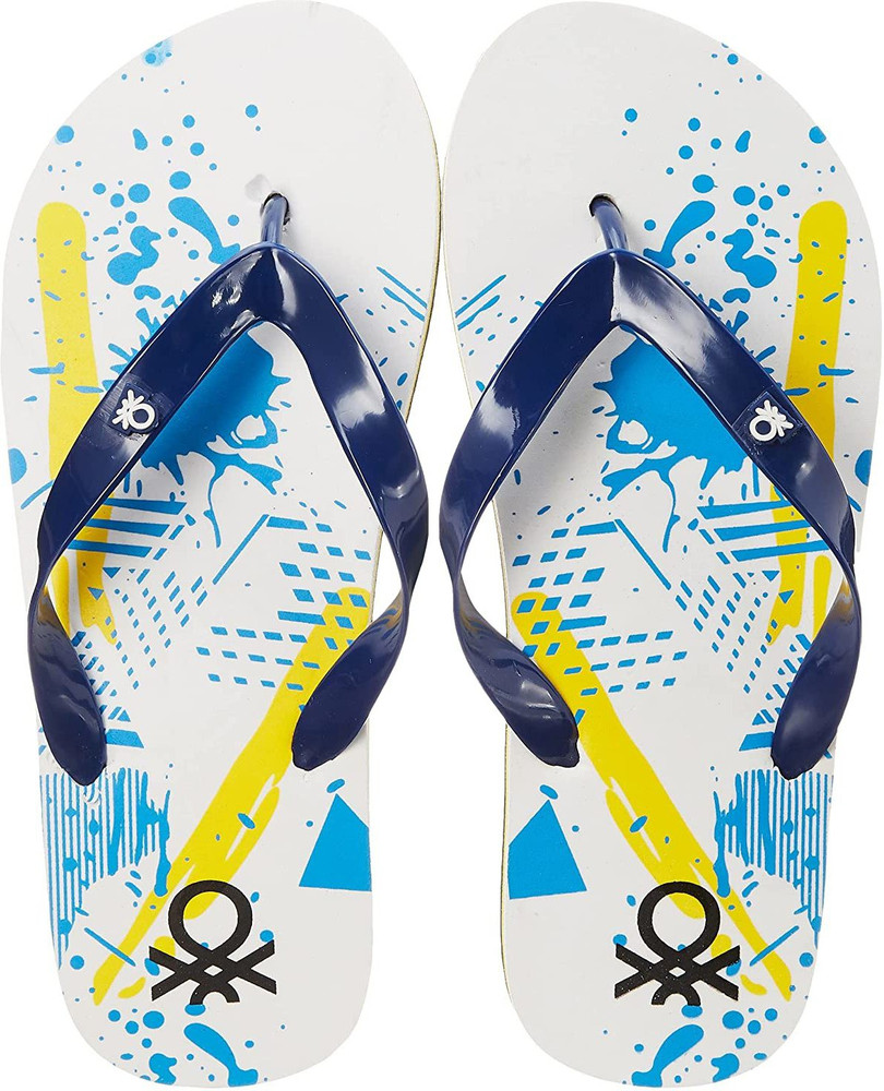 Benetton slippers shop